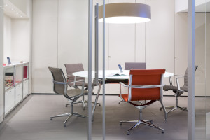 una_chair_24